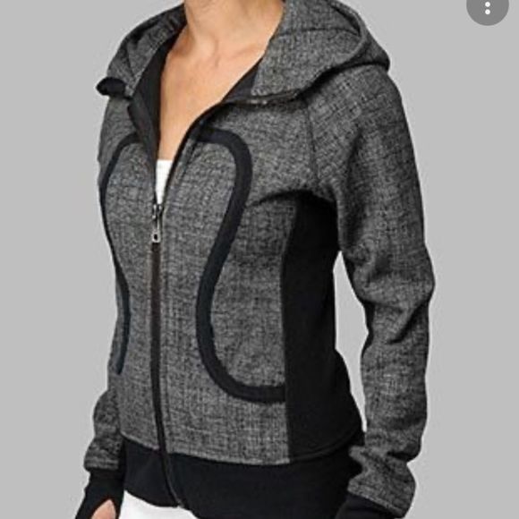 lululemon athletica Tops - 🔥Black Friday 50% Off🔥 Lululemon Scuba Gray